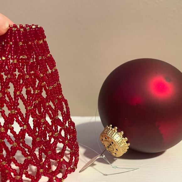 2 Beaded Christmas Ornaments - Gold, Red, Mesh Beaded, Holiday, Tree Decoration - Picture 7 of 8